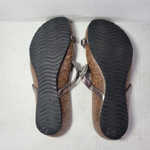 A. Giannetti Women Beaded Silver Metallic Leather Slip-On Sandals Size 7.5 - Picture 5 of 9